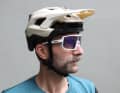 V für voll stylish? Nicht ganz: das Kürzel der Uvex Sportstyle 235 steht für Variotronic