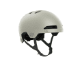 Der neue Fahrradhelm Lazer Maze KinetiCore ist optisch an das schlanke Design der Skater-Helme angelehnt.