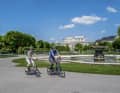 Der Volksgarten liegt an der Ringstraße  und ist im französischen Barockstil bzw. in  Form eines englischen Parks angelegt.