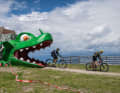 Ein Drache spuckt die Fahrer auf dem Kronplatz auf den unendlich langen Flowtrail Richtung St. Vigil.