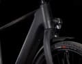 Die integrierten Front- und Rücklichter des Cube Kathmandu E-Bikes bieten eine gute Beleuchtungslösung, die sich in das Design integriert.