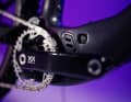 Lüftung? Wartung? Im Rahmen des Kaizen prangt eine besondere Öffnung, die wir von anderen SX-Bikes so nicht kennen.