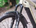 Der XL-Fender von Crud bietet guten Schutz gegen Matschbeschuss, sitzt gut und lässt sich im Handumdrehen demontieren. Das sicherte ihm im letzten BIKE-Test den Testsieg.