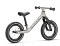 Ein Laufrad, das mit wächst. Das Ventus Jr. mit höhenverstellbarem Fahrradsattel.