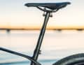 Mondraker Podium Carbon RR: Die doppelte Klemmung erfordert zwei unterschiedliche Inbus-Schlüssel. Sehr umständlich.
