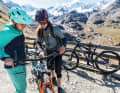 Auf Touren mit vielen Höhenmetern ist die Reichhöhe ein wichtiger Faktor. Akkus mit 500 Wattstunden bilden 2020 die Ausnahme - so sind lange Ausfahrten ohne Zweit-Akku möglich.