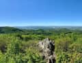 Am Dreiländerpunkt irgendwo da hinten am Horizont bin ich vor drei Tagen gestartet.
