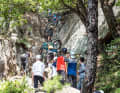 Offiziell ist es den Nordkoreaners untersagt, mit Touristen zu sprechen. Doch das Verbot wird gerne übergangen. 