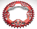 Absolute Black XX1 Style Shimano

www.absoluteblack.cc, Preis: ab 49,99 Euro, Gewicht: ab 34 Gramm

 Einfach-Kettenblätter für 64- oder 104-Millimeter-Lochkreis. Erhältlich in Rot oder Schwarz, mit 26, 28, 30 Zähnen (64 mm) oder 32, 34, 36, 38 Zähnen (104 mm). Auch als Sram Direct-Mount verfügbar.