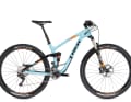 Das Fuel EX 9.8 hat einen Carbonrahmen und außerdem eine 34er statt einer 32er-Gabel. Preis: 4999 Euro.