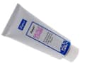 Keine Creme hat mehr Hintern gerettet als die Sixtufit-Gesäß-Creme. Nicht ohne Grund: Kaum ein Schmiermittel zieht schneller in die Haut ein und bildet so einen schützenden Film. Zudem lässt sich die Creme aus benutzten Radhosen einfach rauswaschen. Den charakteristischen Geruch muss man mögen, aber die Creme besteht ausschließlich aus natürlichen Ölen. Preis: 3,95. Mehr Infos: www.sixtus.de
