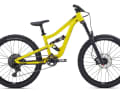 Mit anständigen Bremsen, einem Monarch R im Heck und einer 140-mm-Yari in der Front sowie 11 Gängen die per Sram NX sortiert werden, steht das 24 Zoll Supreme einem normalen Parkbike in fast nichts nach. Das Ganze kostet 2199 Euro.