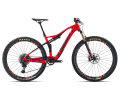 Topmodell: Das Orbea Occam TR M-LTD kostet 7500 Euro und verfügt über die beste Ausstattung: Das Fox Factory-Fahrwerk dämpft alle Schläge, die Sram Eagle 12-fach-Schaltung wechselt die Gänge präzise. Um die Naben drehen sich hochwertige DT Swiss Carbon-Felgen.