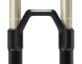 Nach der Upside-Down-Variante Edge versucht sich Intend nun an einer Gabel mit klassischem Design, genannt Ebonite Blackline
. Die Dämpfungstechnologie bleibt gleich, allerdings werden jetzt Einzelteile wie das Casting in Asien gefertigt. Gibt's bis 180 Millimeter Federweg und ab 2,3 Kilogramm. Der Preis ist mit 1699 Euro nach wie vor hoch.