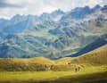Grimsel-, Nufenen-, Gotthard- und Sustenpass erreicht man zwar leicht mit dem Postauto, doch auf den Abfahrten gibt es noch viel Kraftraubendes zu tun. 