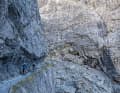 Die Felsgalerie im Val d’Uina gehört zu den Top-10-Spots der Alpen. Biken ist verboten, der Blutdruck steigt aber auch beim Schieben.