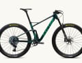 British Racing: Das Factor Lando XC gibt's auch in einer grünen Farbvariante.