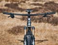 Carbon-Leichtbau wohin man schaut: Bei der Konfiguration steht neben den Speichenrädern von Bike Ahead auch eine Lenker-Vorbau-Einheit zur Verfügung.