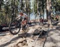 Nino Schurter (SUI) verlor eine Minute aufgrund eines Plattens. Seine starke Aufholjagd bescherte ihm Platz drei.