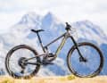 Optisch fügt sich auch das neue 5010 perfekt in die Santa-Cruz-Produktpalette, hier mit Sram GX AXS.