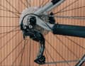 Die 9-fach-Schaltung von Shimano taugt für das tägliche Pendeln wie die feine Wochenend-Tour.