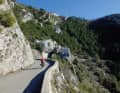 Im Hinterland von Nizza ragen Berge empor, hier gibt es herrliche Anstiege.