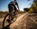 Welche Strecke, welches Terrain? Egal, einfach das Rad unter den Hintern und los! Das Gravelbike kann das Velo-Leben einfacher und entspannter machen.