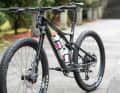 Ganz neu aufgelegt und doch unverkennbar: Das Cannondale Scalpel mit Lefty-Gabel und Flexpivot-Hinterbau.