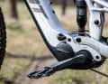 Der Giant Syncdrive Pro 2 im Stance E+ schiebt mit bis zu 85 Newtonmetern. Im Vergleich zum Motor im Vorgängermodell baut er deutlich kompakter.