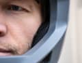 Mit den Wangenpolstern sitzt der Trigger FF fest und sicher am Kopf. Das erhöht das Sicherheitsgefühl. Manche leichten Fullface-Modelle kommen ohne diese Polster.