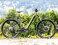 Das Cube Stereo Hybrid One55 TM ist das erste Cube E-MTB mit Vollcarbonrahmen und soll mit aggressiver Auslegung und geringem Gewicht neue Akzente setzen.