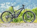Das YT Decoy 29 Core 4 ist das Top-All-Mountain im E-MTB Portfolio des Forchheimer Versenders.