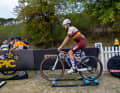 Anschließend noch einrollen... auf seinem Cape Epic Sondermodell eines Canyon Lux World Cup CFR.