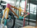 Prototyp bei Belobikes: Das Kinderrad aus Bambus und Kunstsoff-Spritzguss zog viele Blicke auf sich.