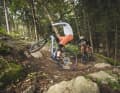 Auf dem Trail zeigt sich, was die Bikes wirklich können. Typisch für unsere E-MTB Tests: Anspruchsvolle Uphills stehen natürlich ebenfalls auf dem Programm.