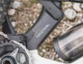 Das Canyon Spectral kommt aus einer altbewährten Modellfamilie. Die Ausstattungsvariante CF7 kommt mit Vollcarbonrahmen.
