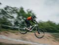 Am Sonntag steht in Willingen Downhill-Action beim iXS Downhill Cup auf dem Programm. Das war das 26. BIKE Festival Willingen 2025. Alle Highlights vom Festivalgelände und den Rennen gibt's bei uns im Liveblog zum Nachlesen.