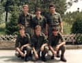 Peter Schaupp 1. Reihe, erster von links. Hier während der Grundausbildung bei den Panzergrendadieren 1981.