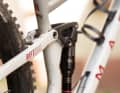 Der große Fahrspaß startet bei vielen Bike-Herstellern oft noch oberhalb der 3000-Euro-Marke. Anders bei Marin: Das Aluminium-All-Mountain Rift Zone der kalifornischen Kultmarke Marin startet schon unter 2000 Euro. Bei unserem Testbike handelt es sich um das zweitteuerste Modell Rift Zone 2.
