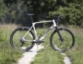 Das Canyon Grizl CF8 w/Rift kostet 3499 Euro und geht manche Dinge grundlegend anders an als andere Gravelbikes.