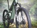Die Fox 36 Rhythm ist kein Ausstattungshighlight, funktionierte in unserem Testbike aber sehr ordentlich und brachte viel Komfort. Neu für 2024: 160 mm Federweg.