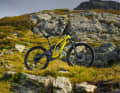 Das günstigere Modell Siryon Halo kommt mit Select+-Fahrwerk von Rockshox und mechanischer Schaltung für 6999 Euro.