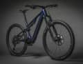Das AMS One44 SLX für 5999 Euro ist das günstigste Bike im Lineup. 17,4 Kilogramm, gewogen im EMTB-Labor in Größe M, sind für diesen Preis richtig stark.