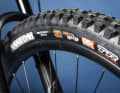 Sicherheitsgarant: Der Maxxis Assegai in der weichen Maxx-Grip Gummimischung sorgt für massig Traktion in allen Lebenslagen.