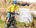 Dank seiner Mountainbike-Gene gefällt das Giant auch im Gelände-Einsatz.