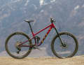 Das Marin Rift Zone XR in kurz: 15,2 kg / 150/130 mm Federweg / 29" Reifen / 5399 Euro / Rahmen: Alu