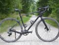 Das neue Rocky Mountain Solo C70: Voll-Carbon, Funk-Schaltung und einen Knick im Sitzrohr für den Komfort... bringt das was?