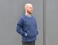 Zum Norrøna tamok Alpha Crewneck Pulli - machen wir es kurz: super leicht und super warm.