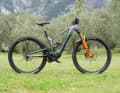 Das Vuca Evo AM2 kommt mit edlem Fox-Factory-Fahrwerk (38er-Gabel) und Shimano-XT-Bremsen. Damit ist es das Highlight der Serie.