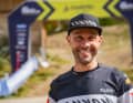 Medaillensammler Fabien Barel: Drei Downhill-Weltmeister-Urkunden hängen bei Südfranzosen schon an der Wand, dieses Jahr kam der Gesamtsieg in der E-Enduro-Rennserie EDR-E dazu.